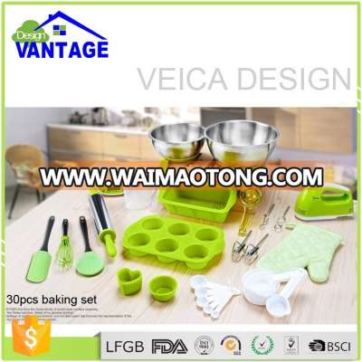 2016 new design stainless steel 30pcs electric mixer and silicone molds bakeware set